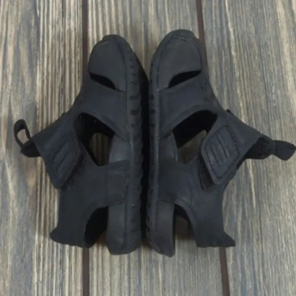 Nike Sunray Protect 2 Infant Toddler Neoprene Water Beach Shoes Sandals Sz 18 mo